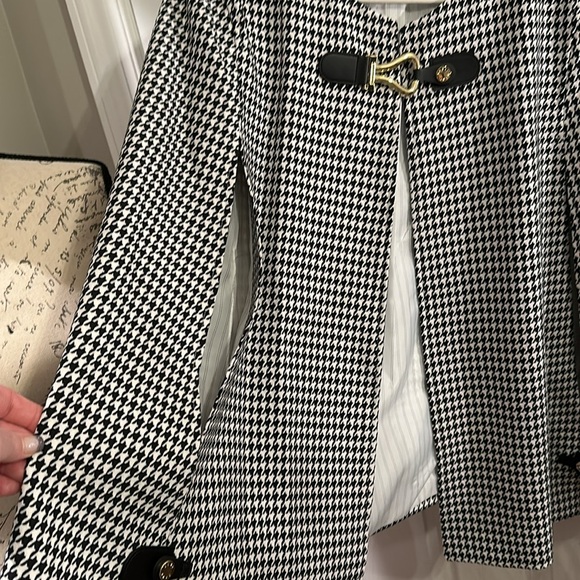 DKNY Women’s Houndstooth Cape-Sleeve Jacket w/Open Front Collarless Detail in XL - Picture 11 of 16